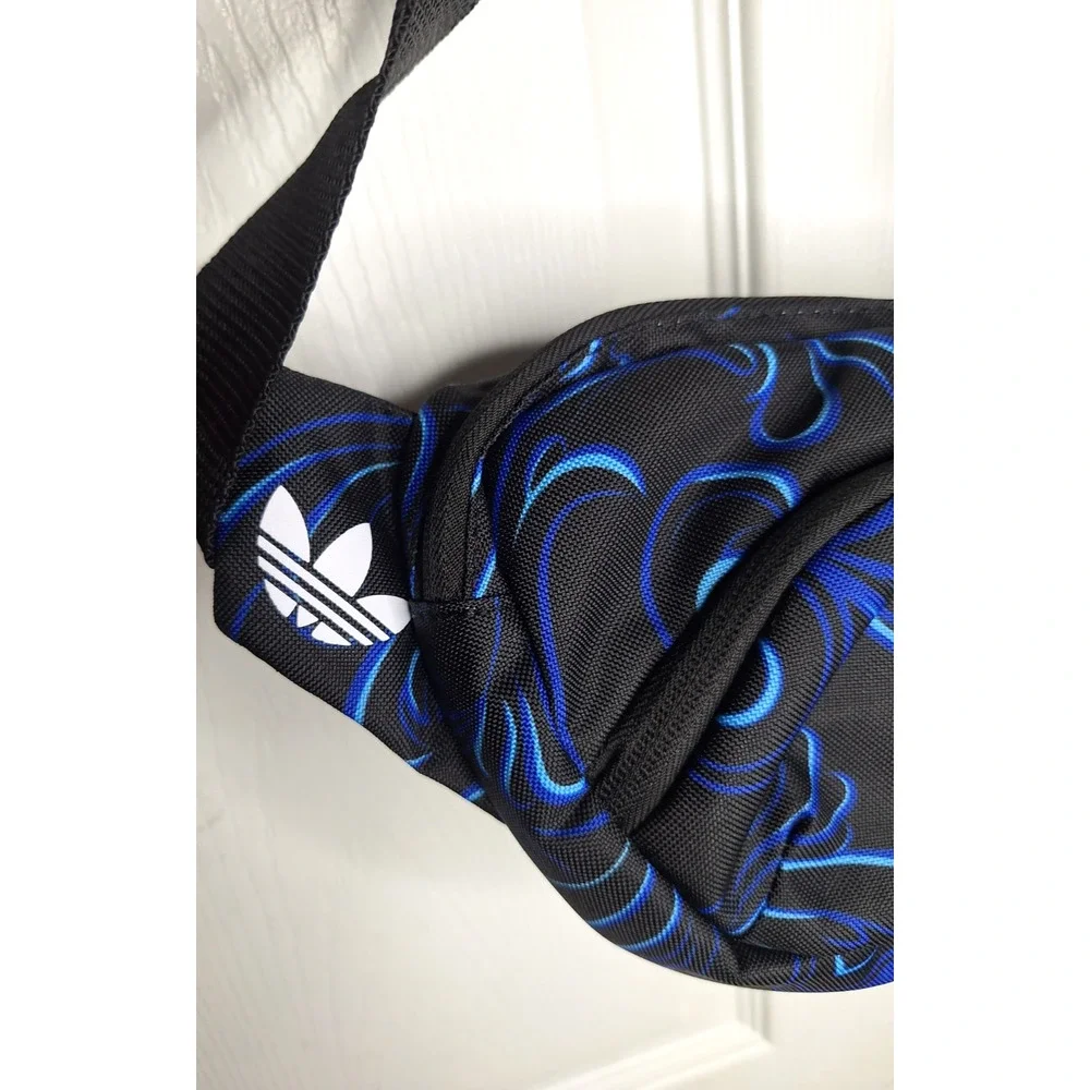 Adidas Argentina National Team 2026 Waistbag Fanny Pack KE1381 World Cup - Picture 3 of 7